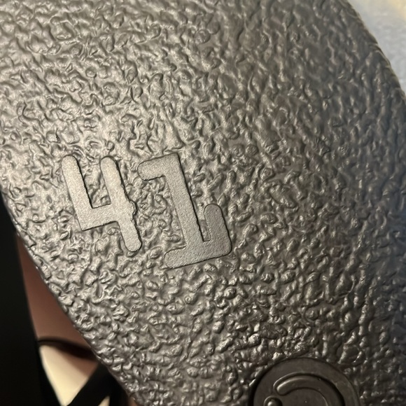 The ECCO Flowt LX Flat Strappy Sandal Black Hook & Loop Closure Size 41/US 10 - Picture 11 of 17